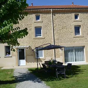 Les Pins Montchenu